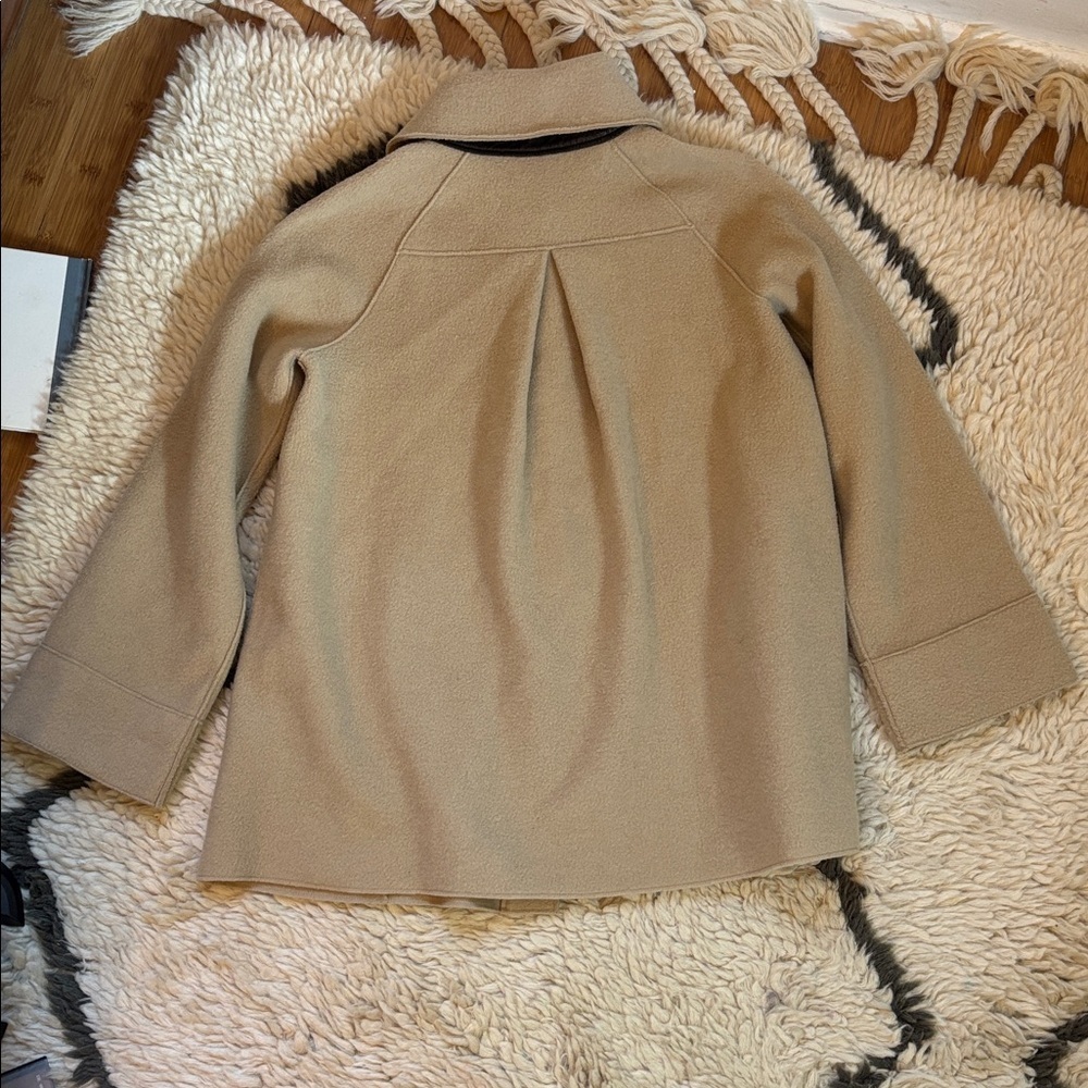 Vintage Jones New York Tan Coat with Brown Trim - Picture 13 of 14